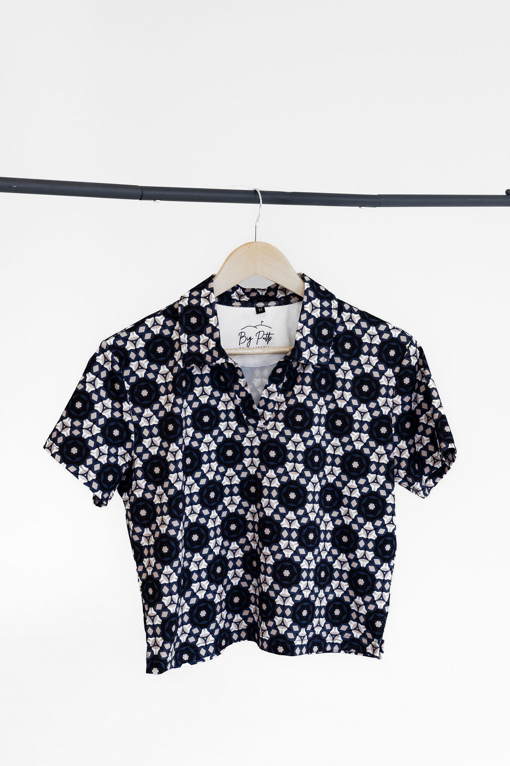 Women's Cropped Golf Polo - Par-fect Geometry